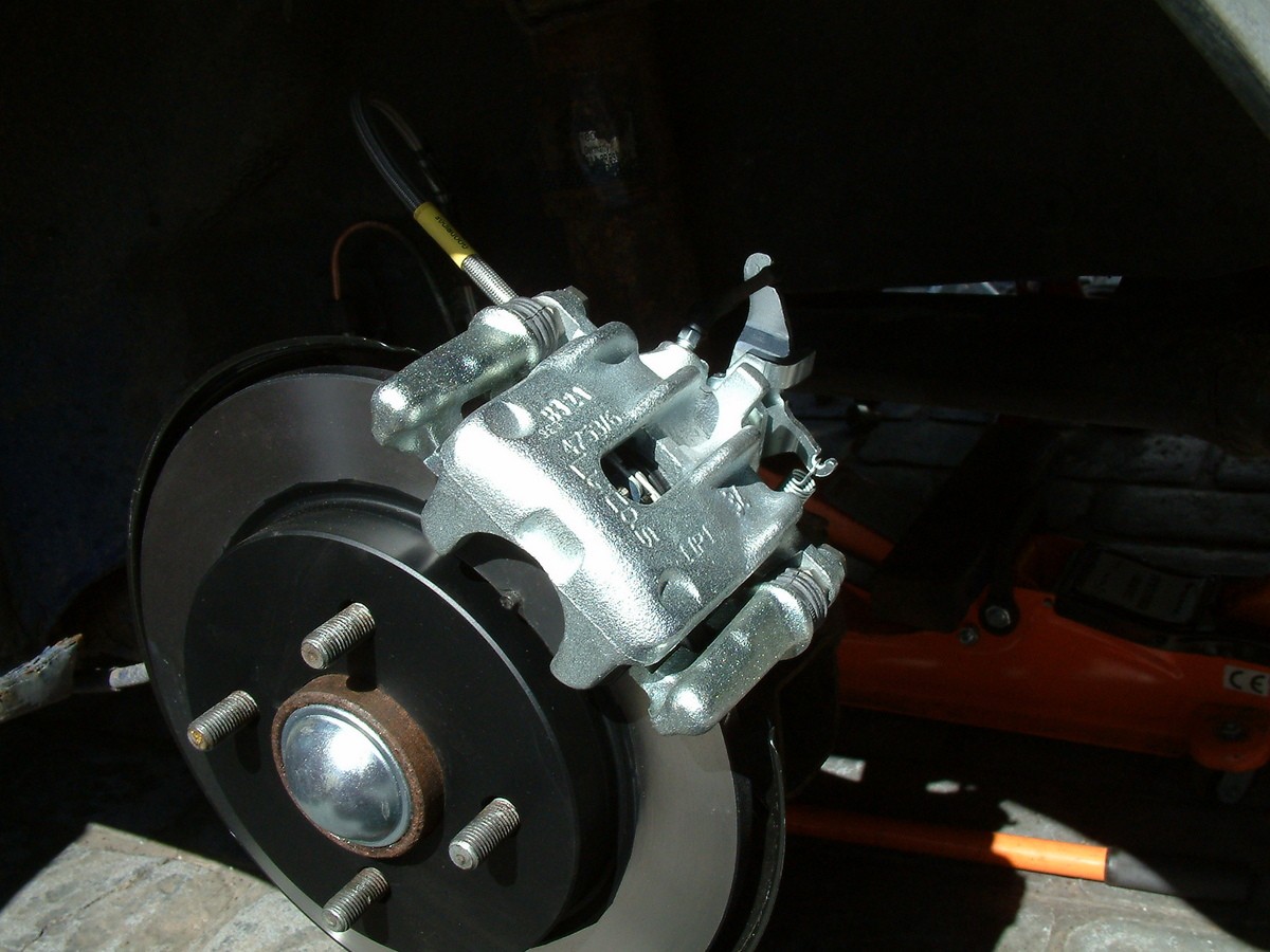 Alcon Caliper Servicing Allison Automotive